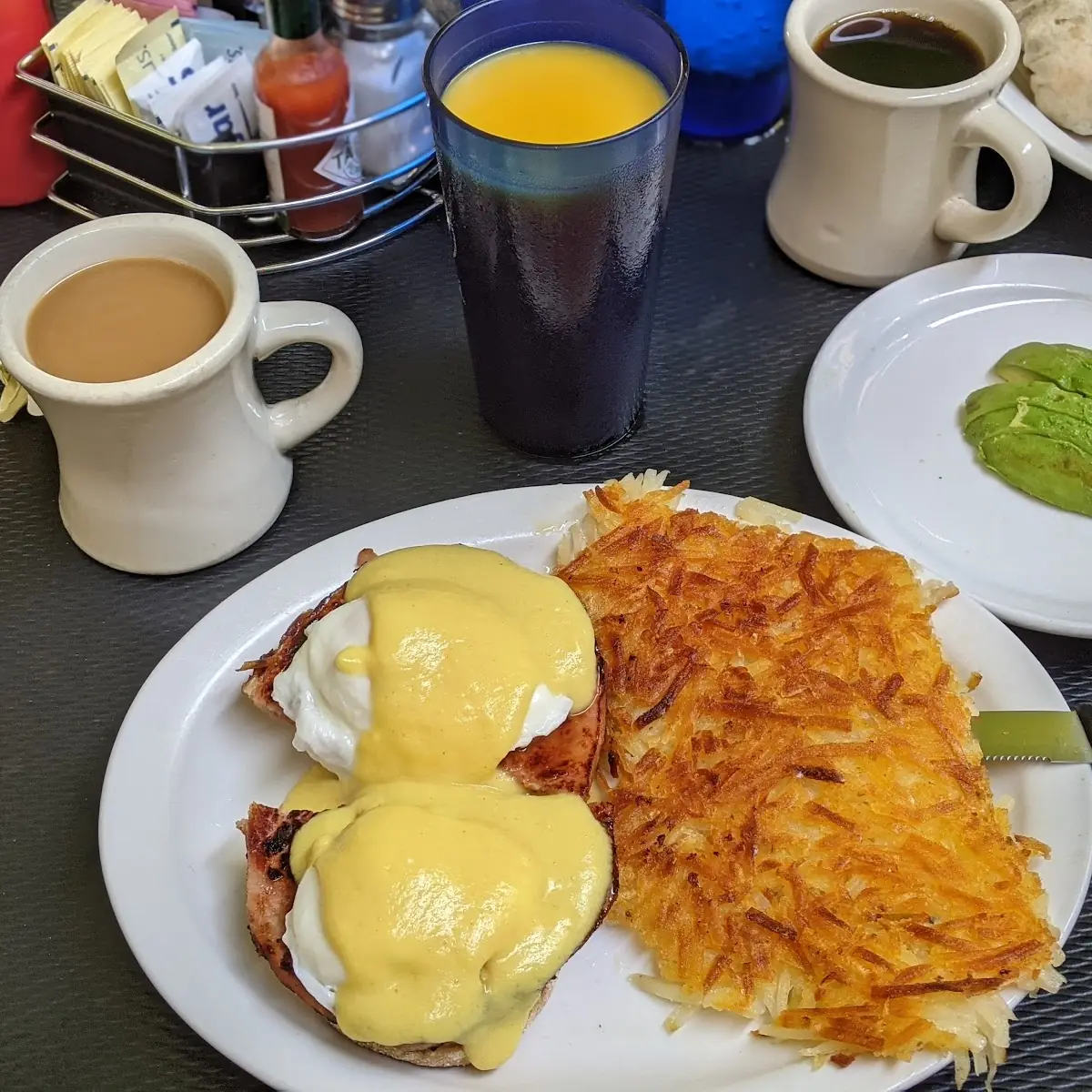 Eggs Benedict Half Order
