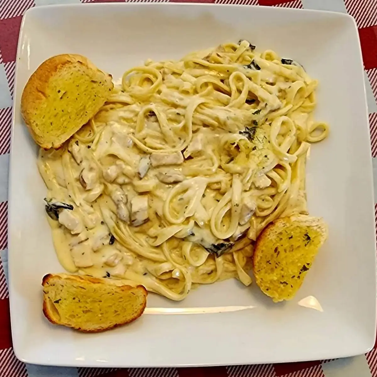 Chicken Alfredo