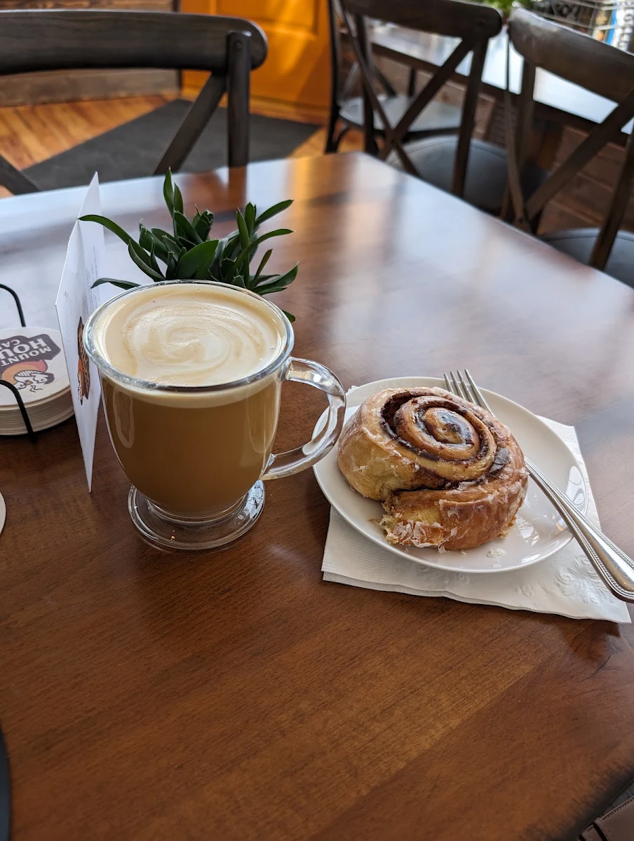 Cinnamon Roll