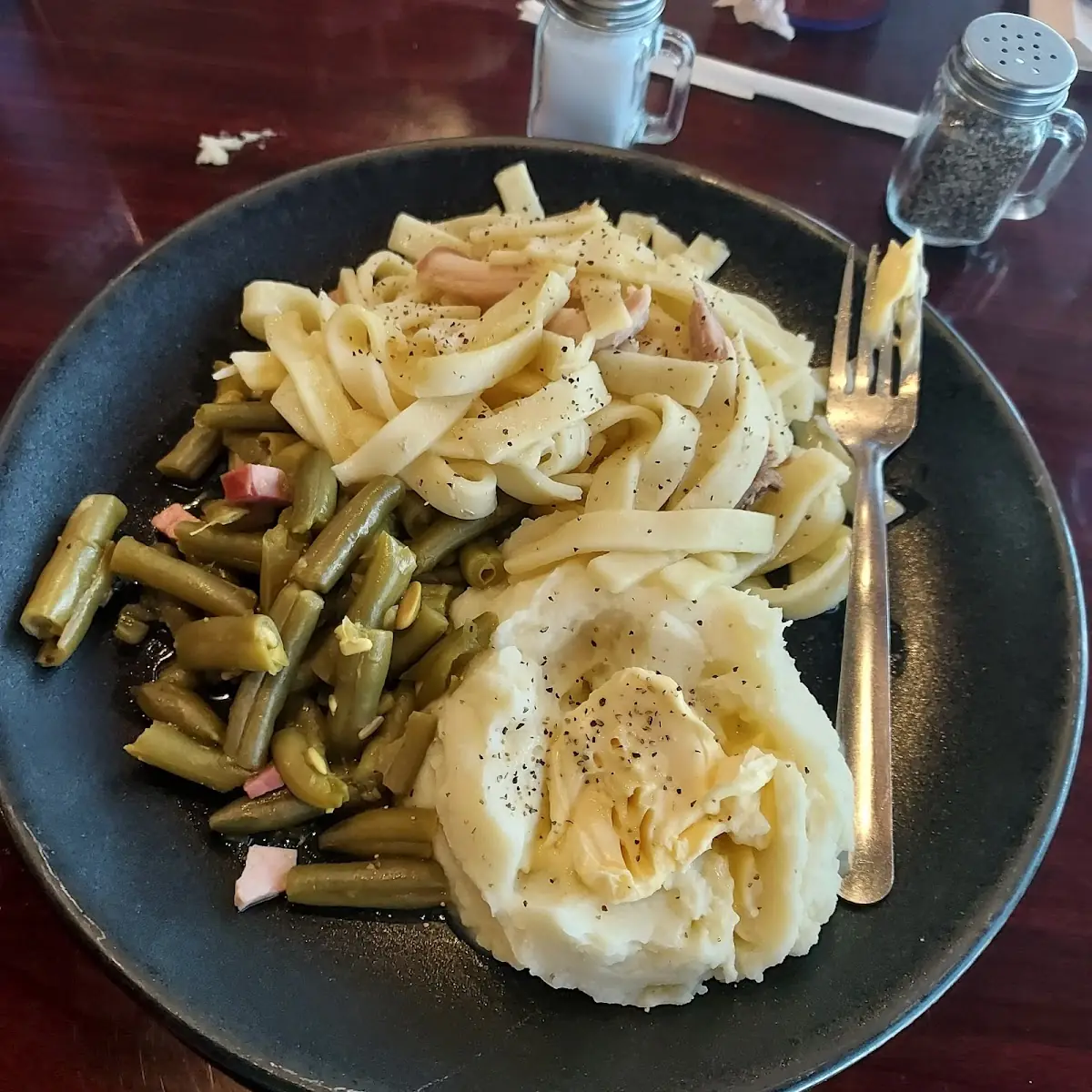 Chicken & Noodles