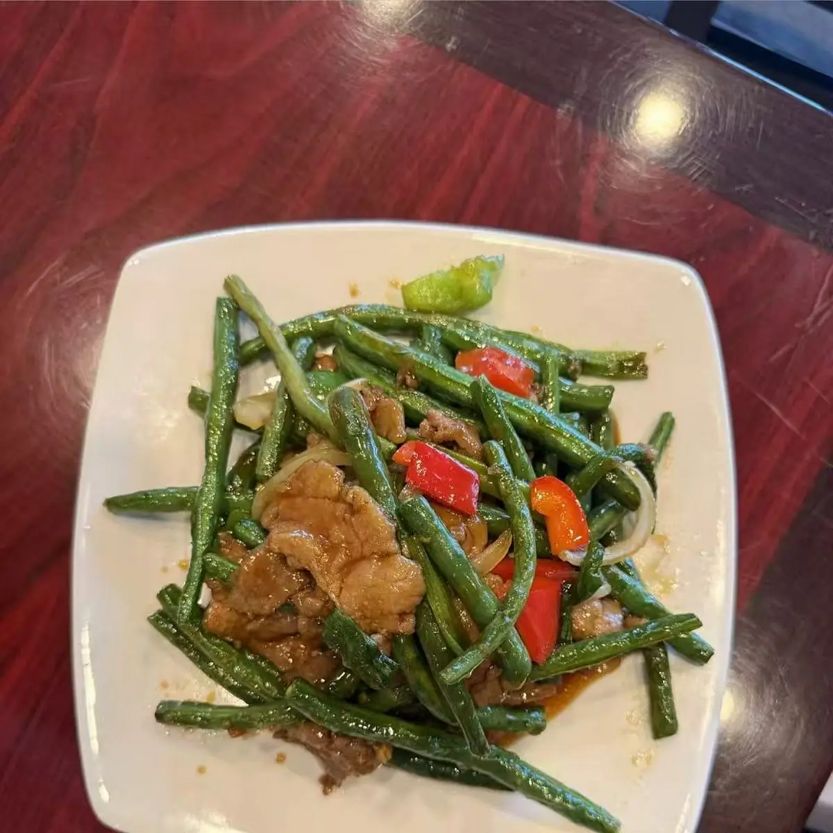 Beef with Sautéed String Bean