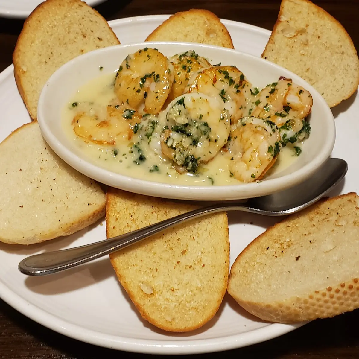 New Bread and Dipping Sauce Trio