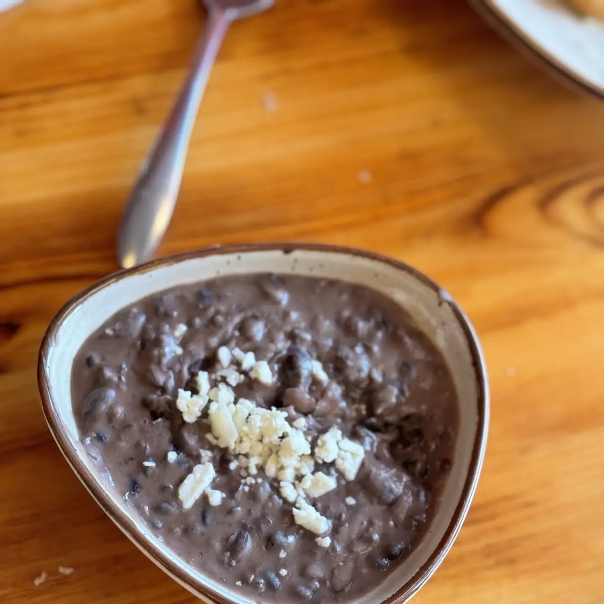 Black Beans with Cheese