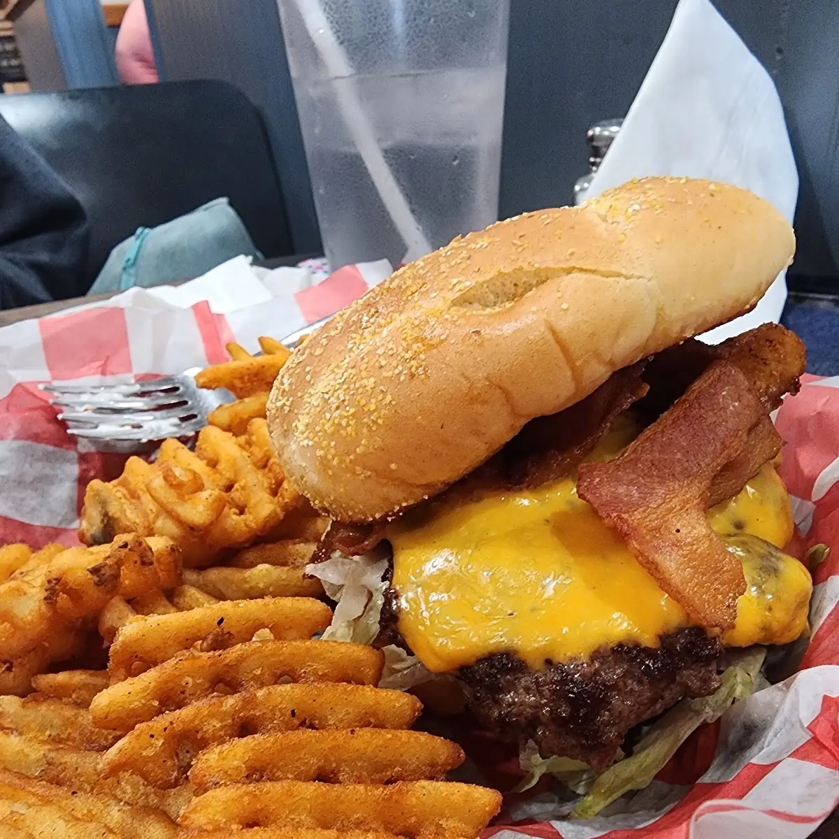 Bacon Cheeseburger Deluxe with Waffle Fries