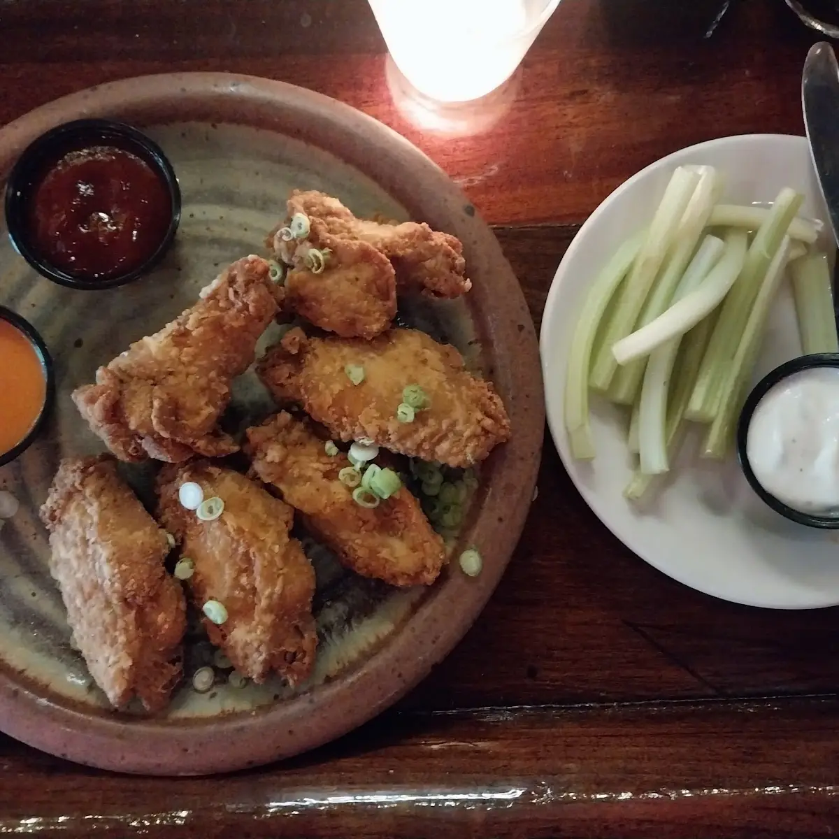 Happy Hour 1 Wings