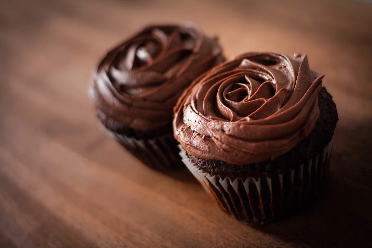 Peanut Butter Filled Cupcakes
