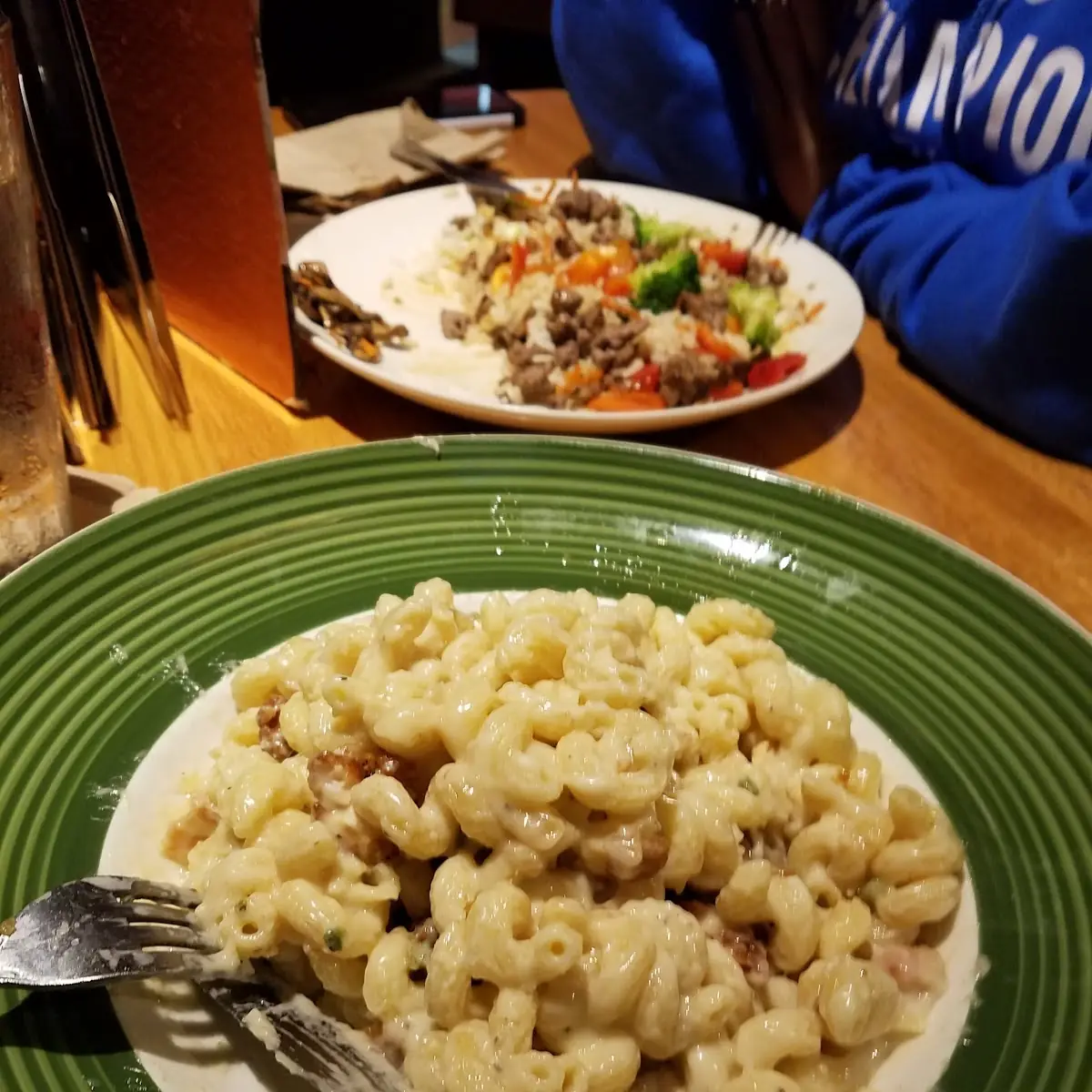 Mac & Cheese w Honey Pepper Chicken