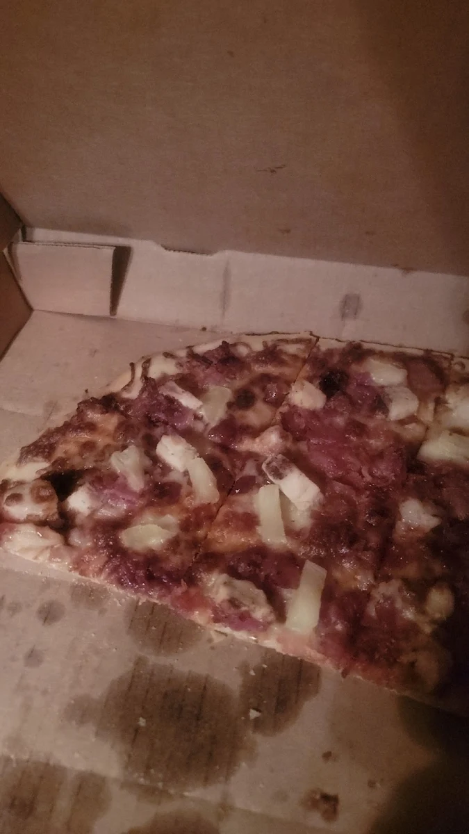 Barbecue Pineapple Chicken Pizza