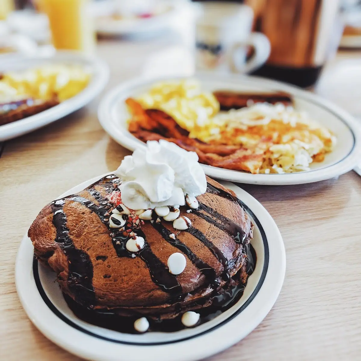 Dark Chocolate Peppermint Pancakes