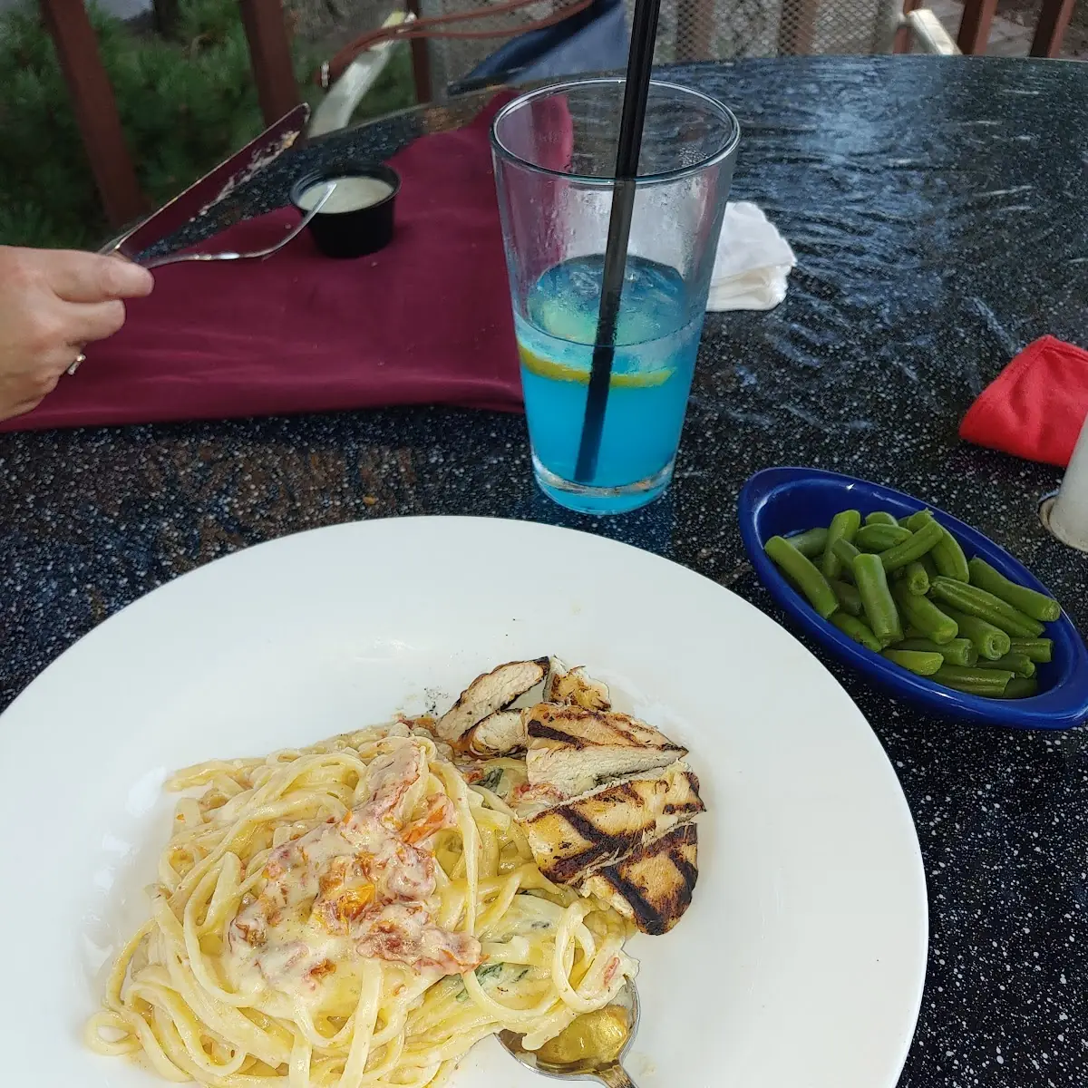 Chicken Alfredo w Green Beans