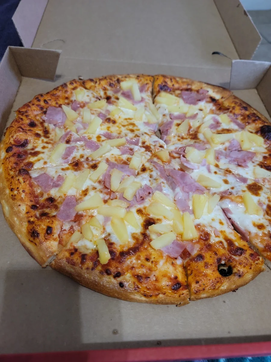 Hawaiian Pizza