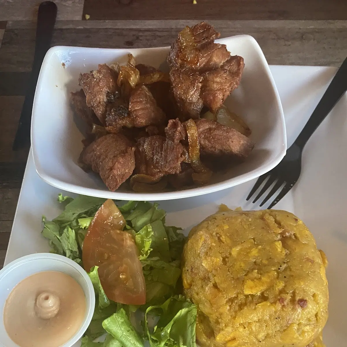 Carne Frita Con Mofongo