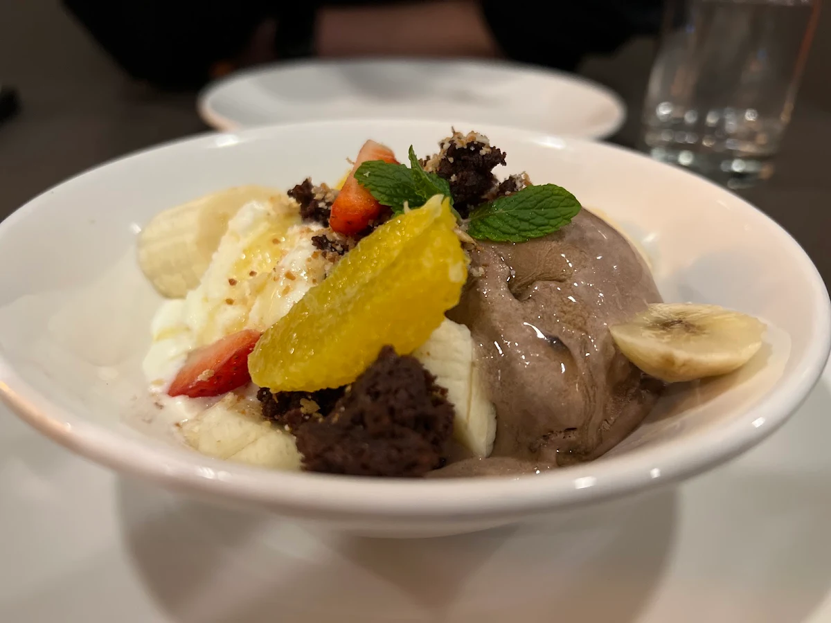 Saltbush Sundae