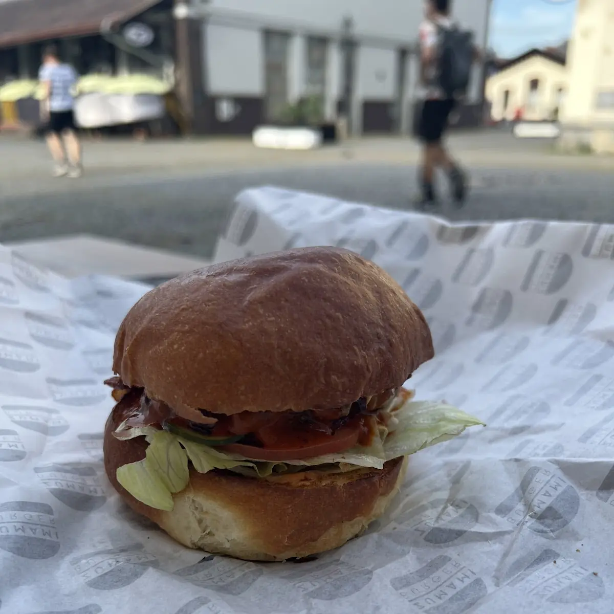 Longboard Burger