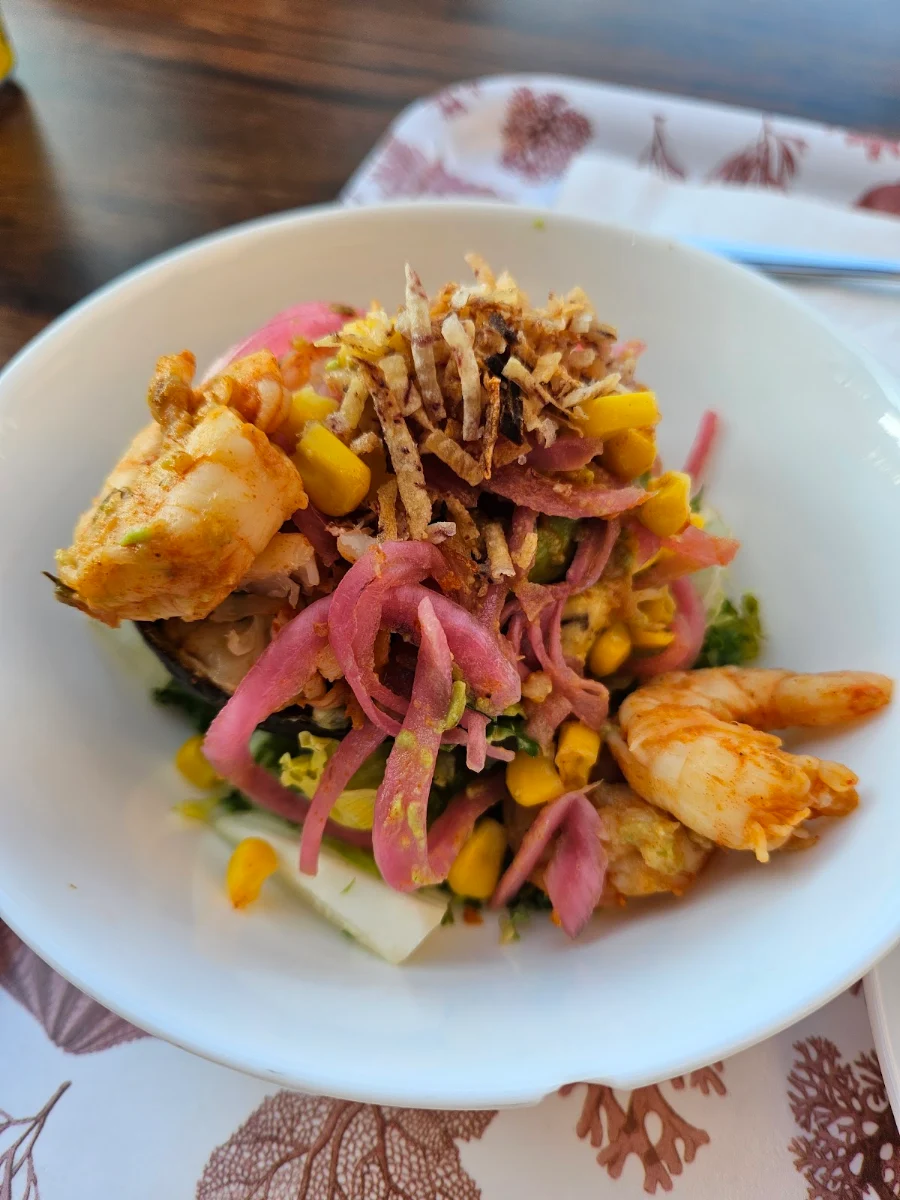 Avocat Farci Aux Crevettes, Olivia bistro-boutique Chelsea