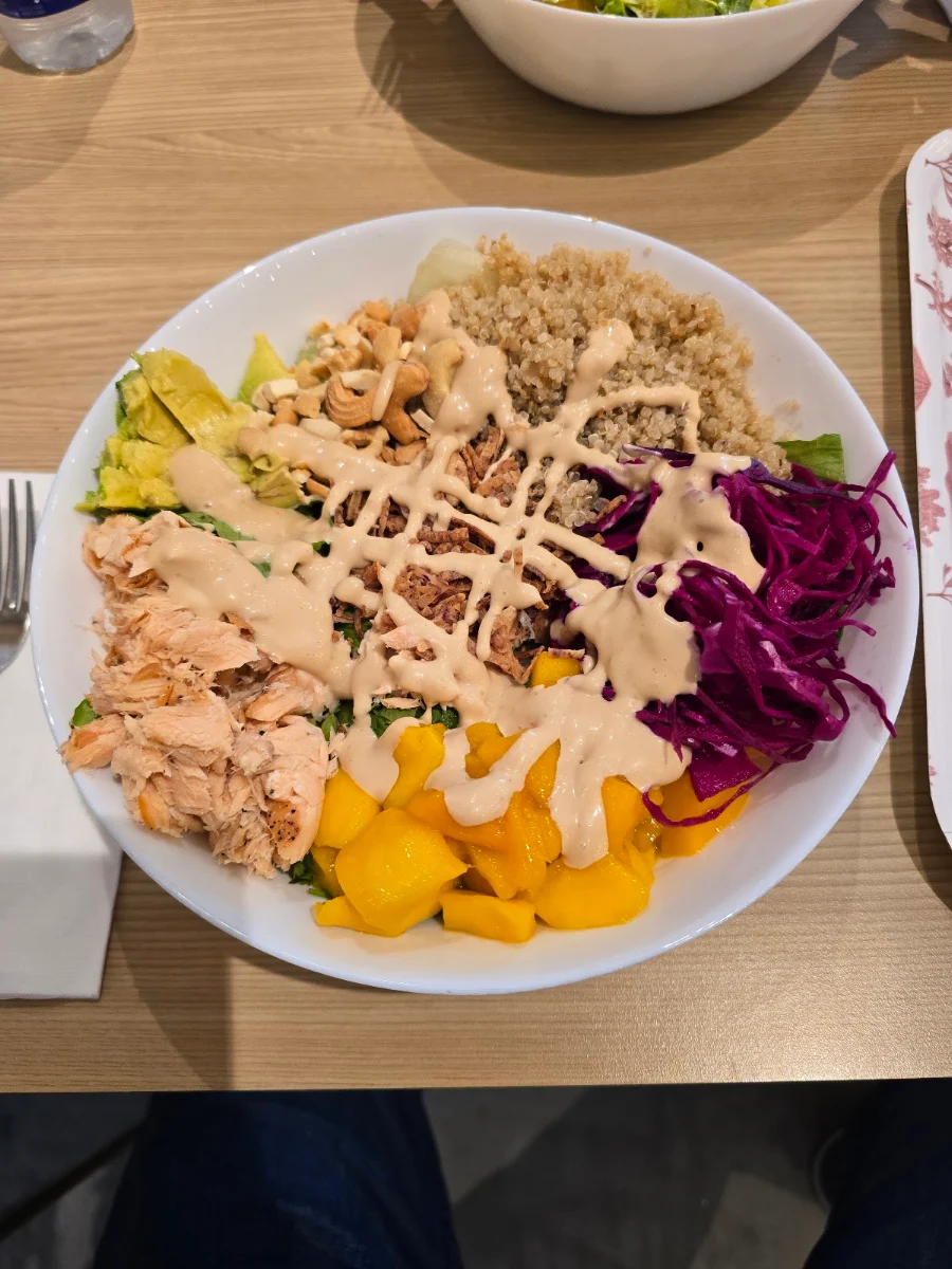 Highlights, Olivia bistro-boutique Chelsea