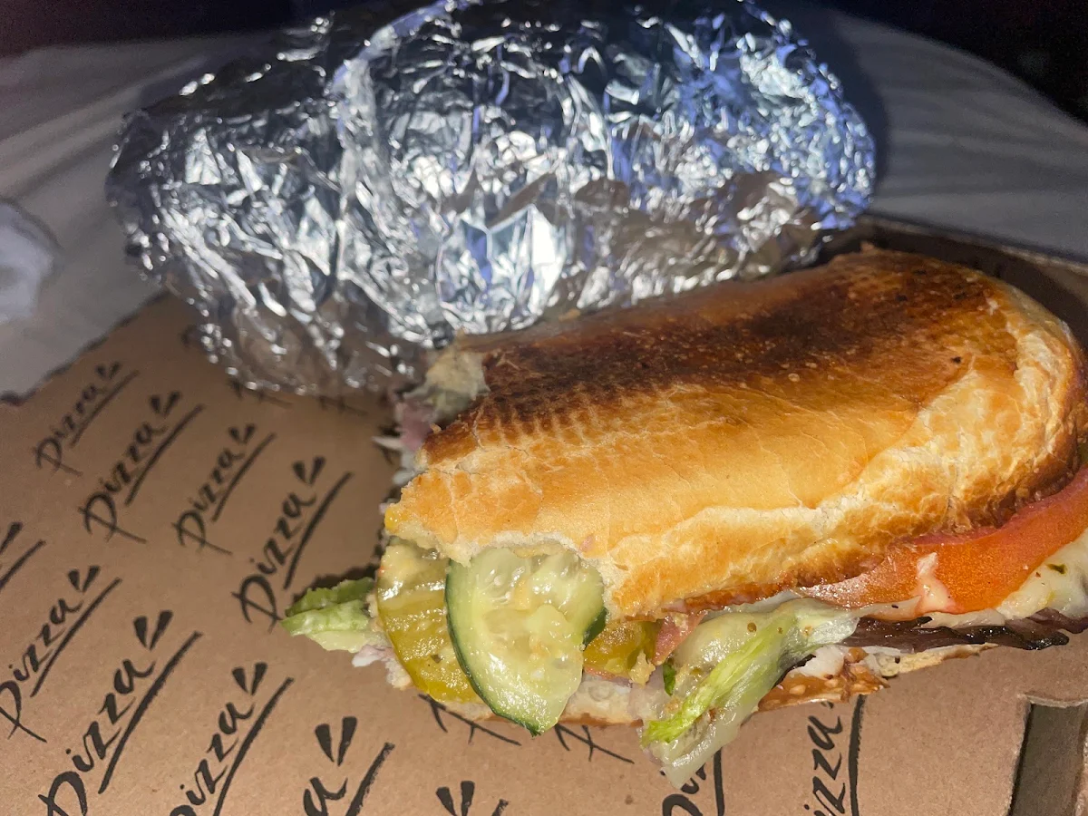 Build Your Own Submarine Sandwich