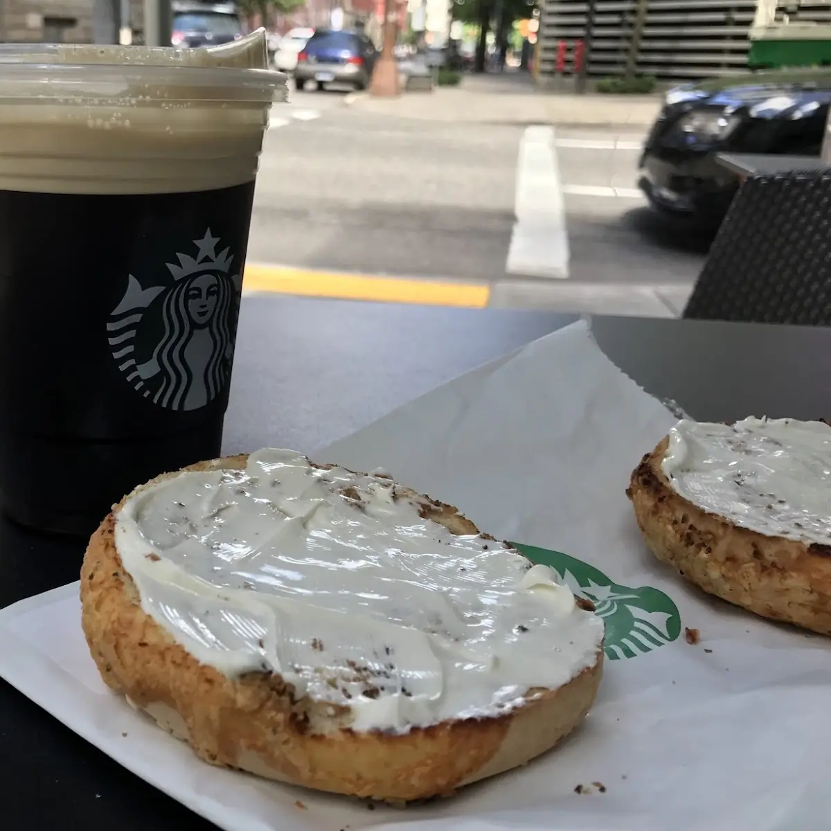Chonga Bagel w Cream Cheese