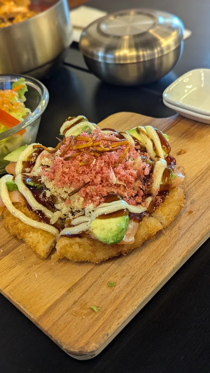 Sushi Pizza Salmon