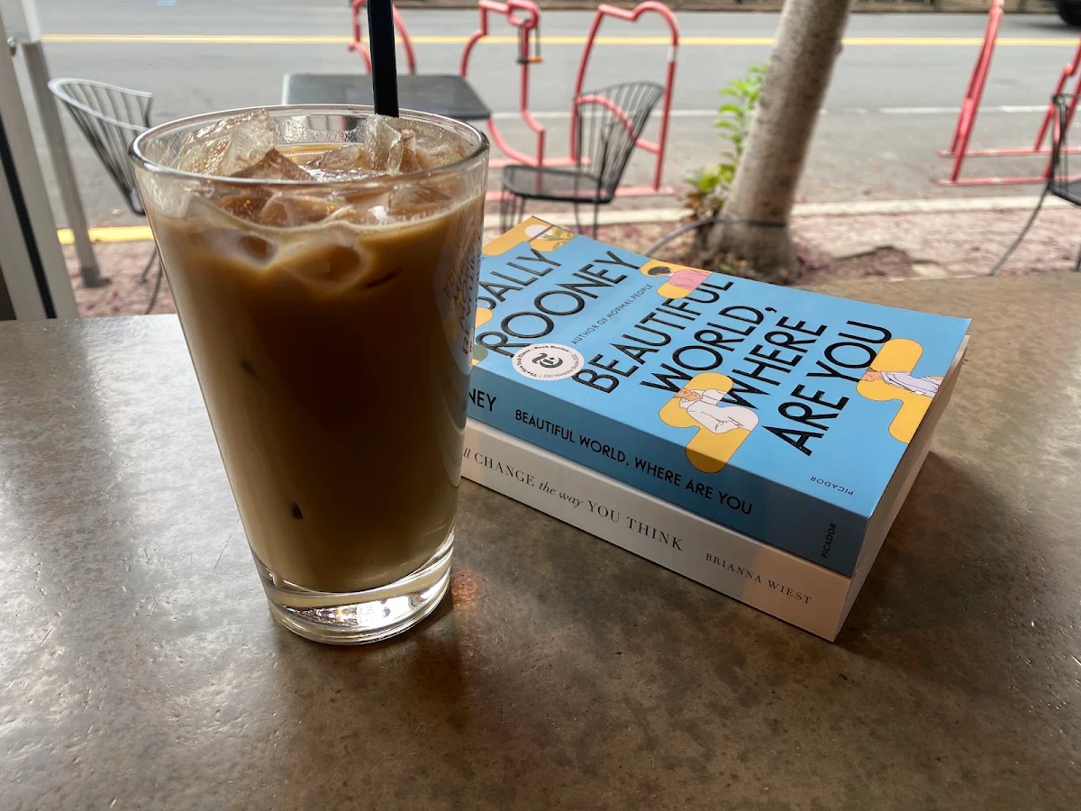 Iced Vanilla Latte