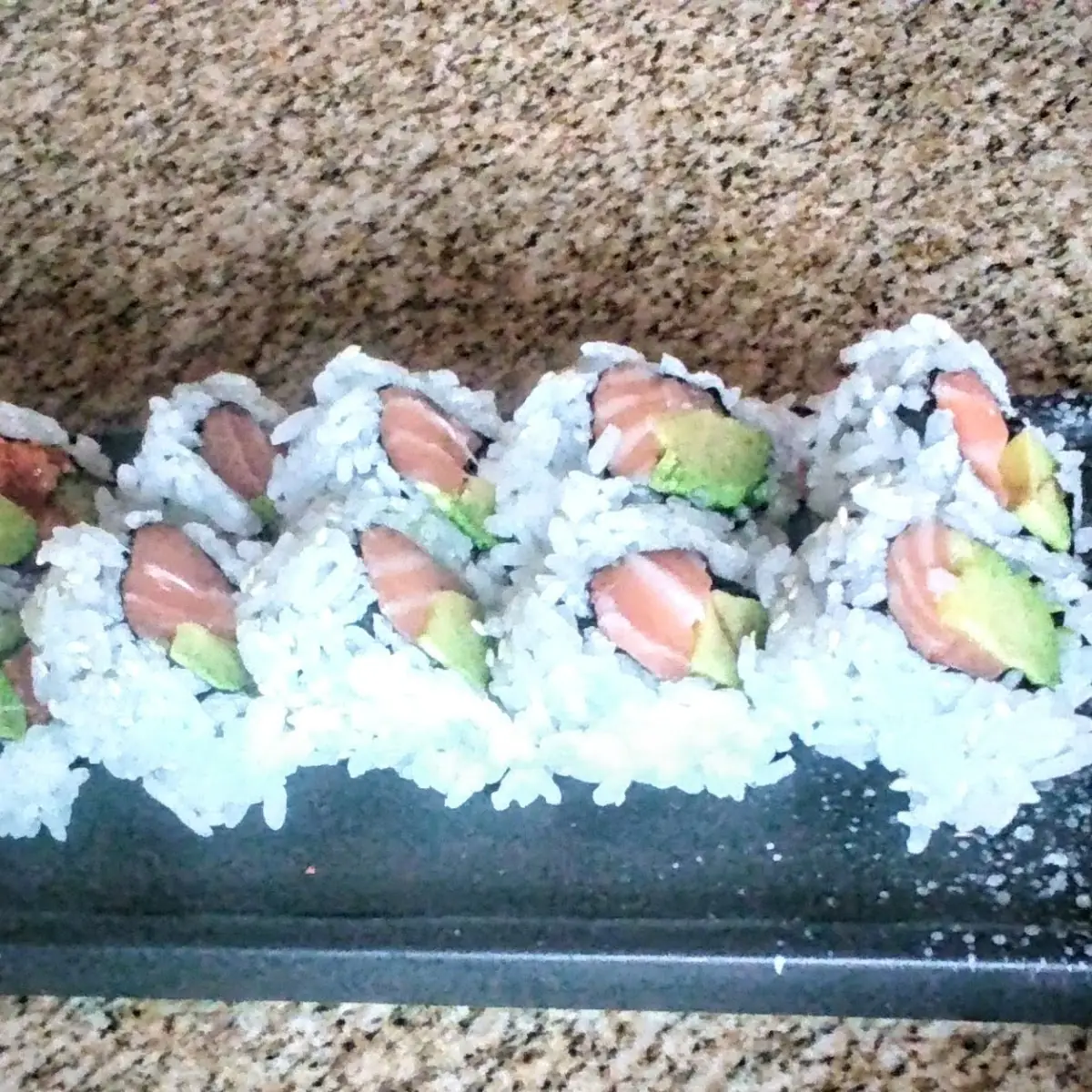 Salmon Roll Spicy Tuna