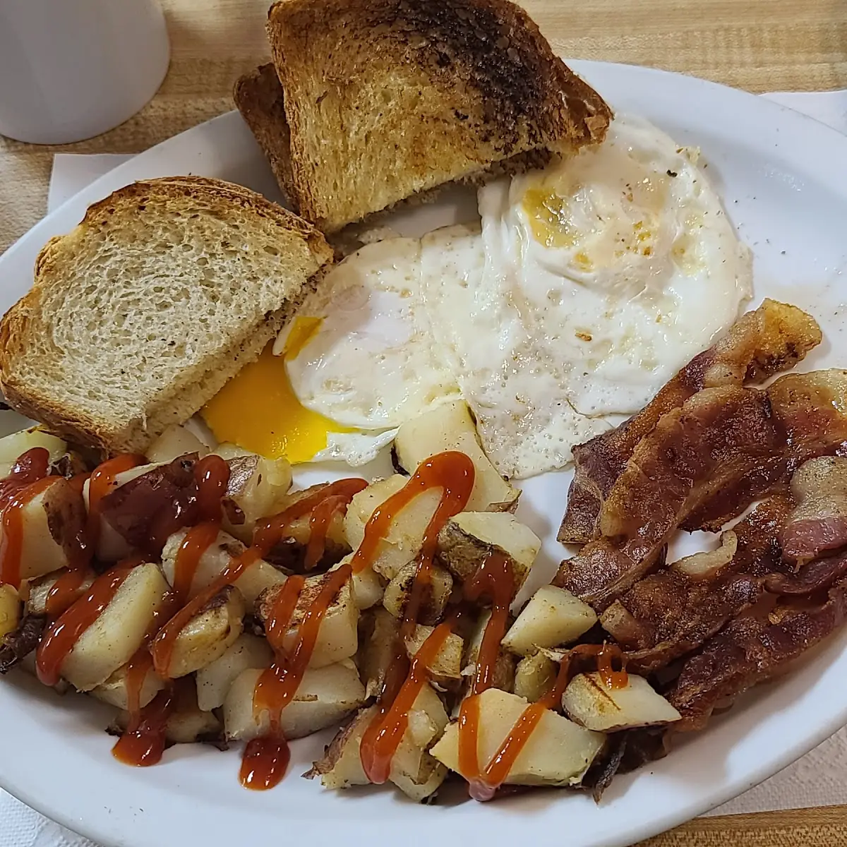 Eggs and Home Fries