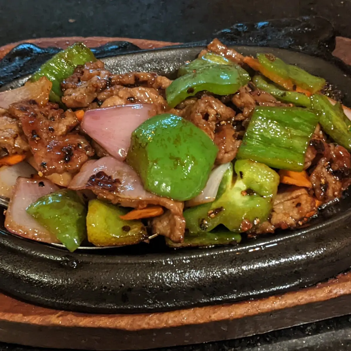 Sizzling Beef Tenderloin w Black Pepper