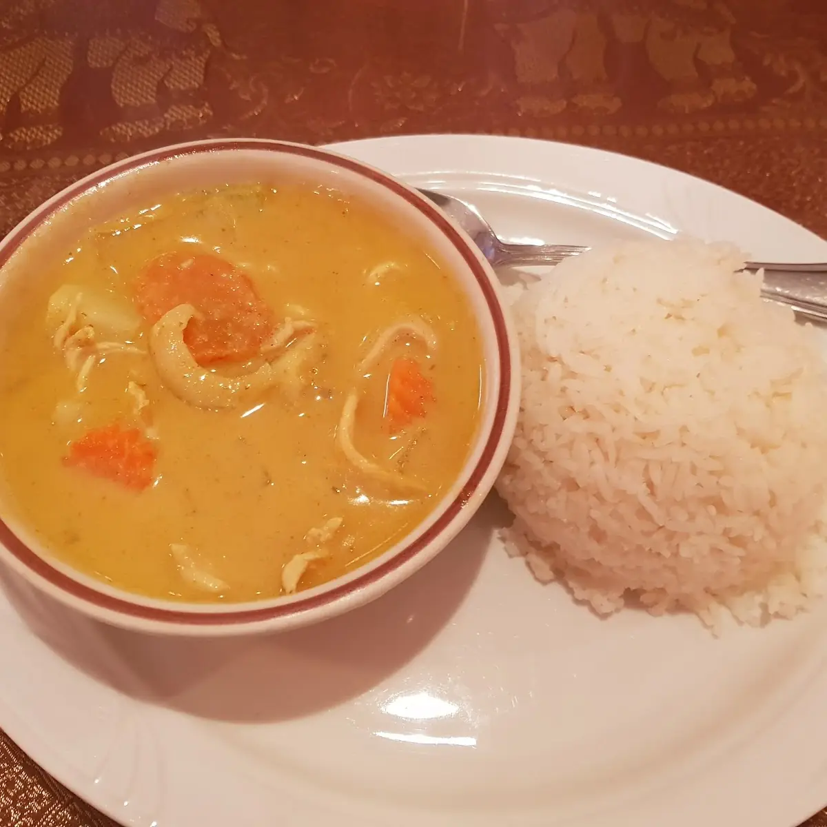 Yellow Curry Chicken