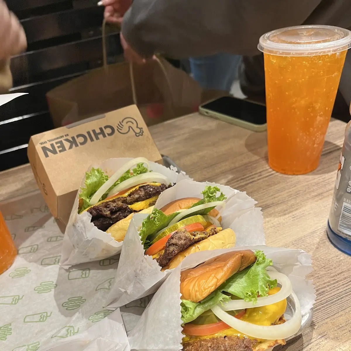 Cheeseburger Deluxe