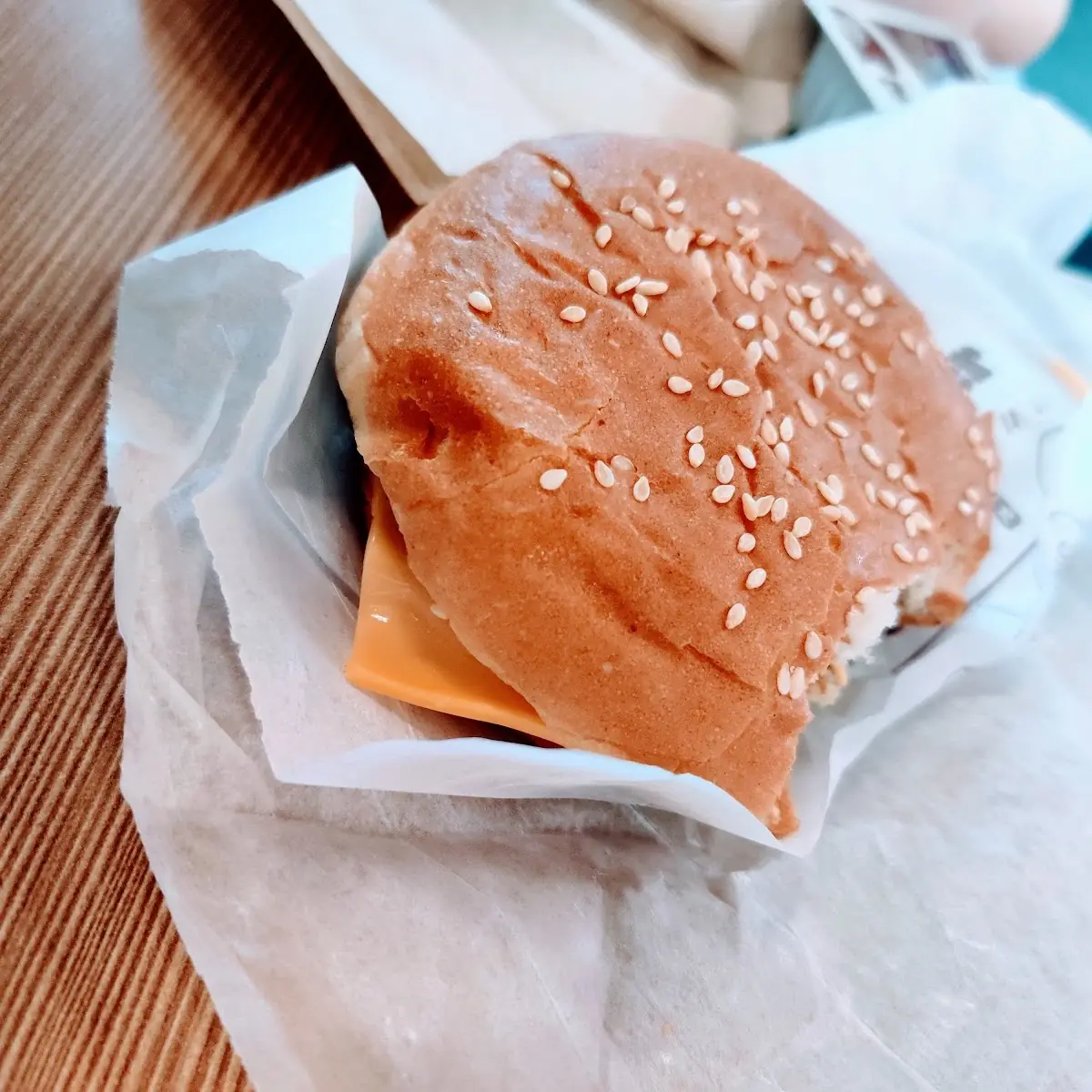 Kids Cheeseburger
