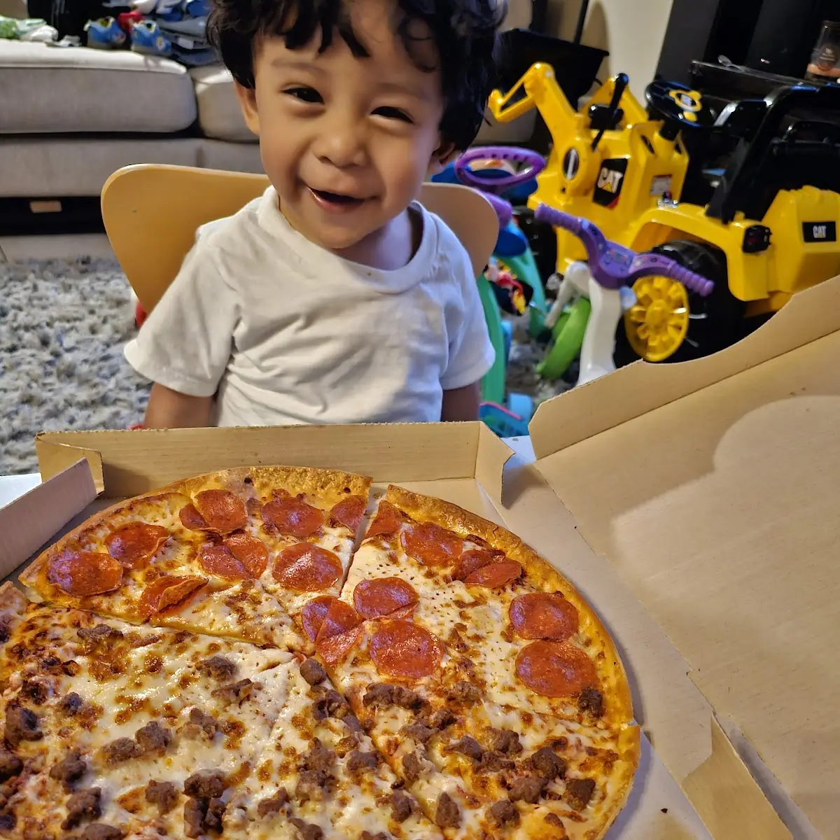 Thin Crust Pizza
