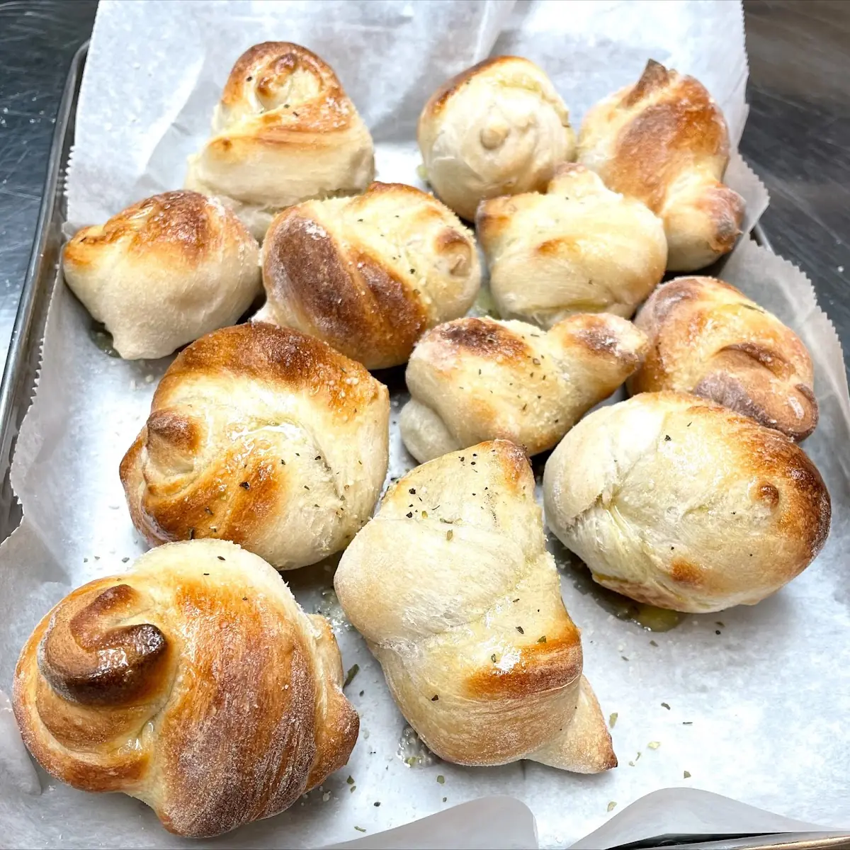 Garlic Knots 6 4 69 12 8 29