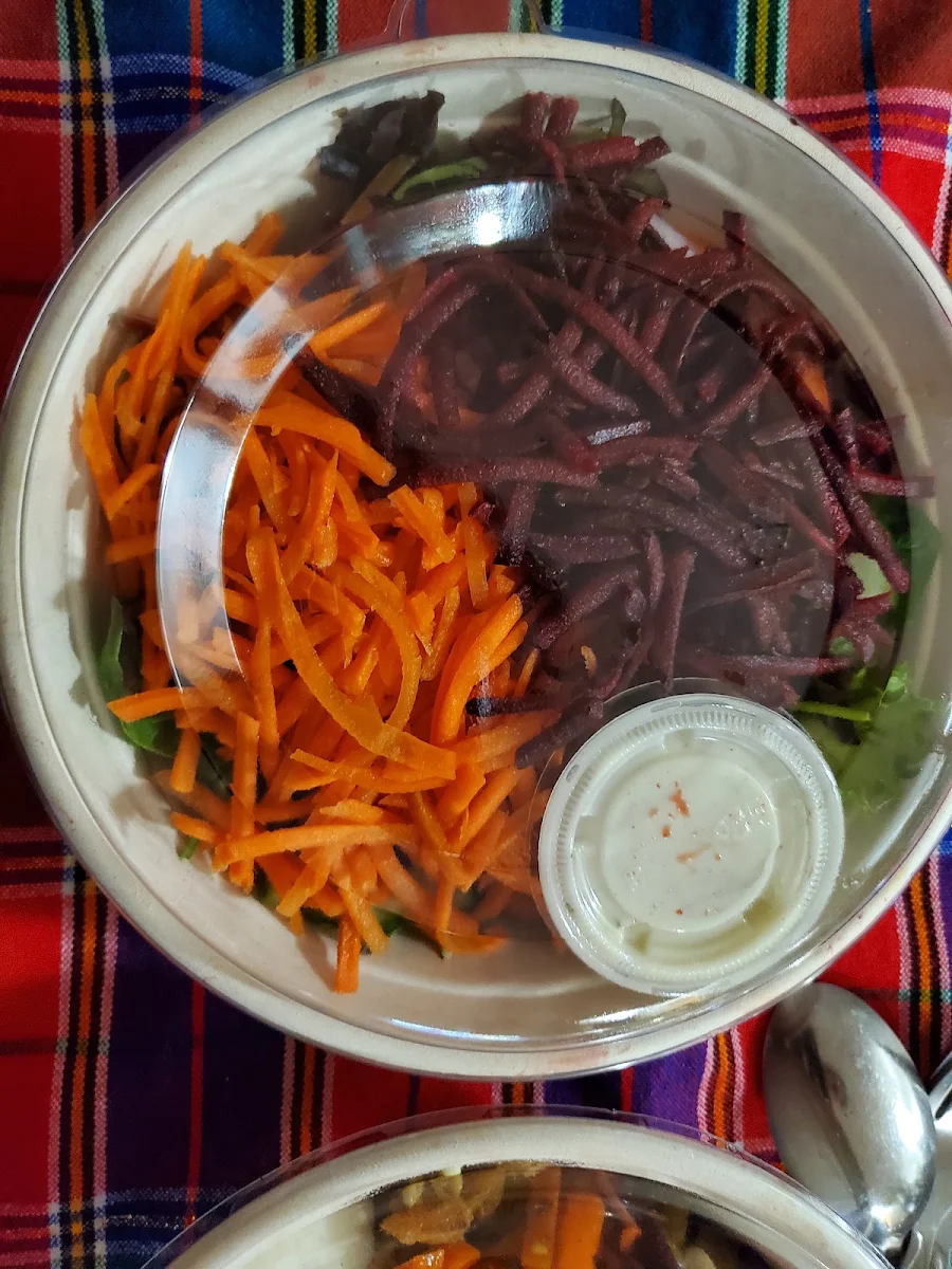 Me Va Me Salad, me va me Eat Mediterranean