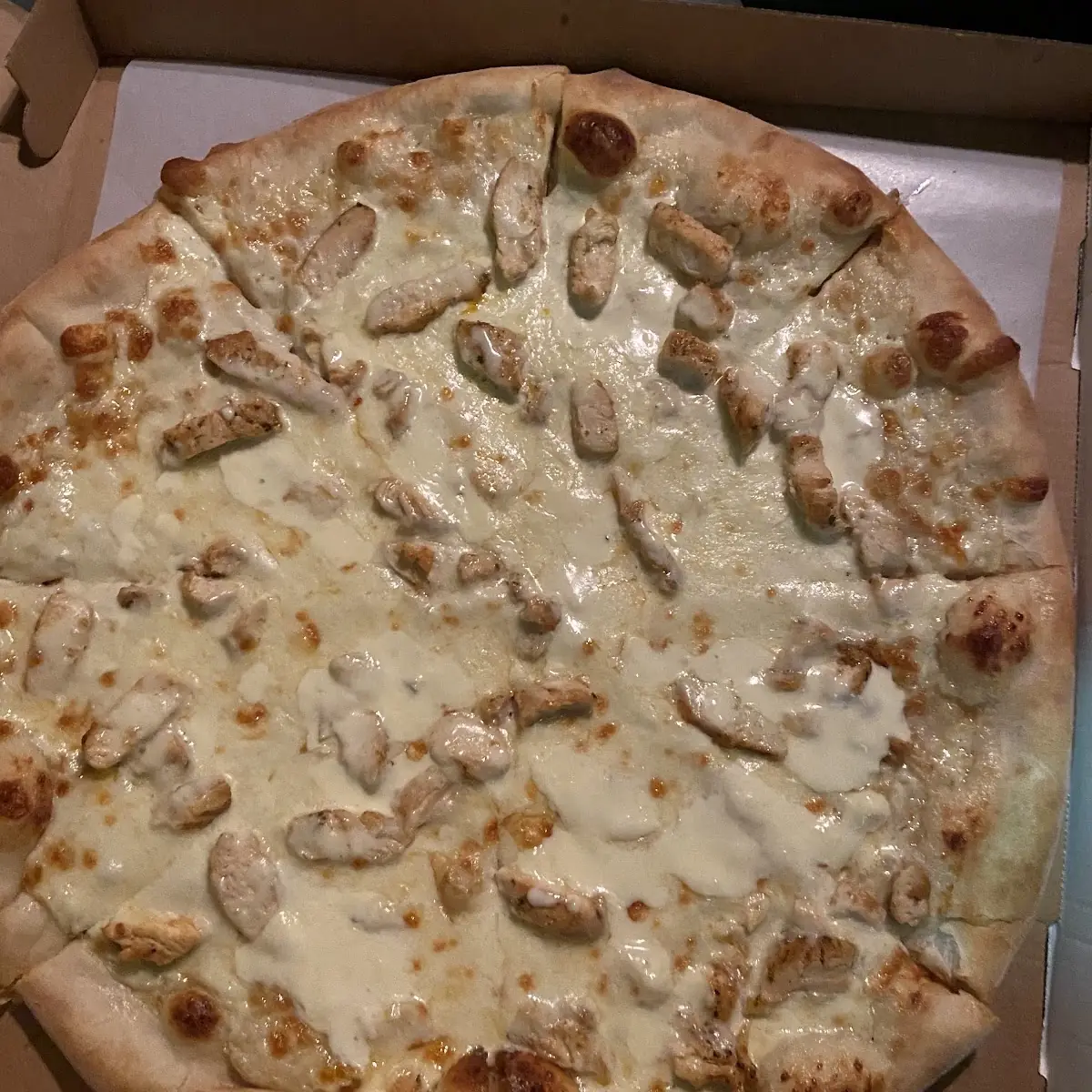 Alfredo Chicken Pizza
