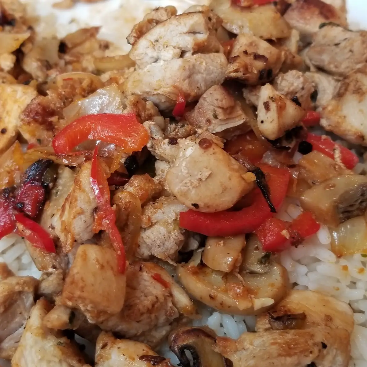 Grilled Chicken Gyro Platter
