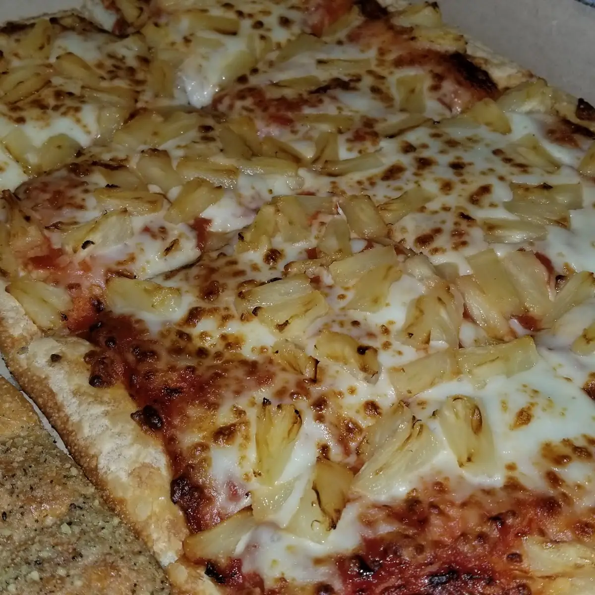 Hawaiian Pizza