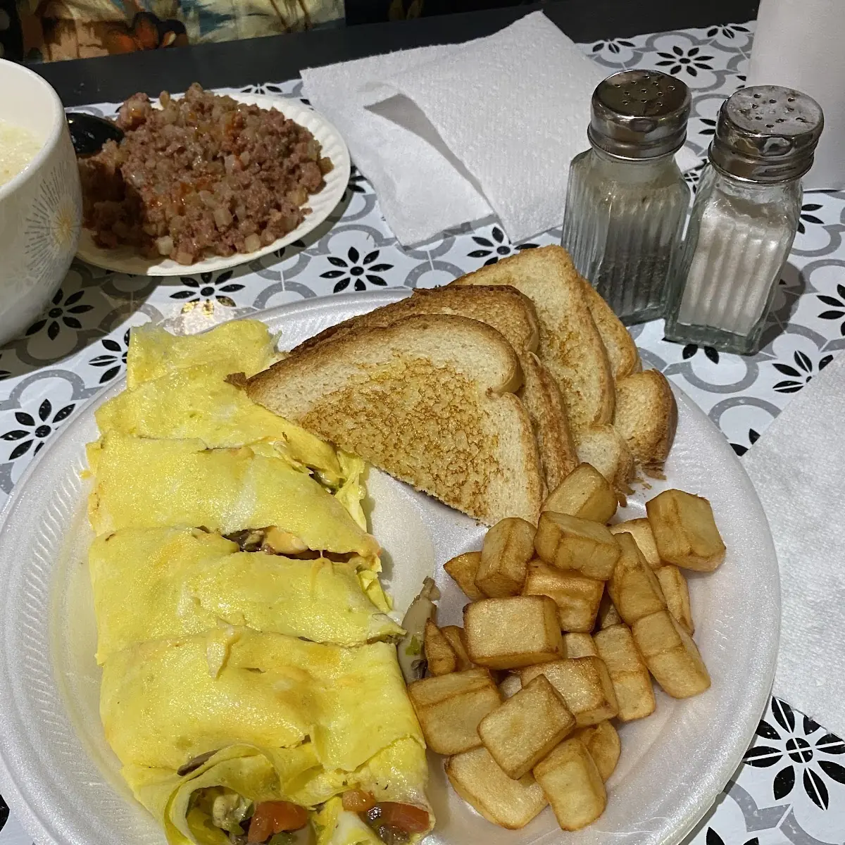 Veggie Cheese Omelet Toast Potatoes