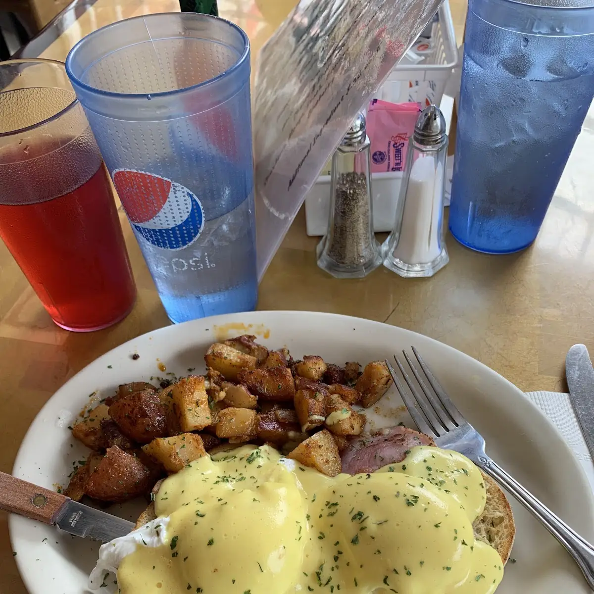 Two Eggs Style