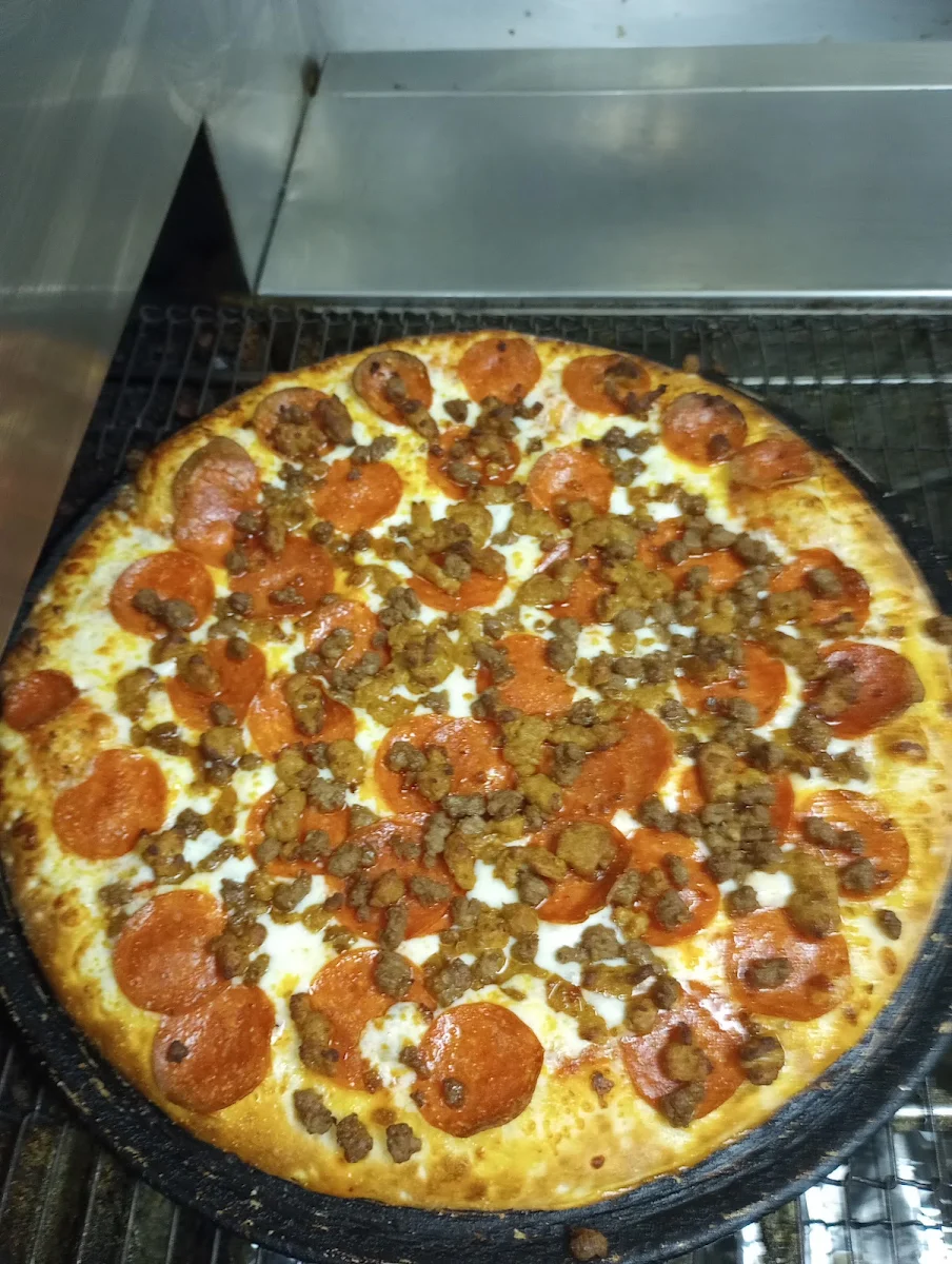 Large Meat Pizza 5 Topping