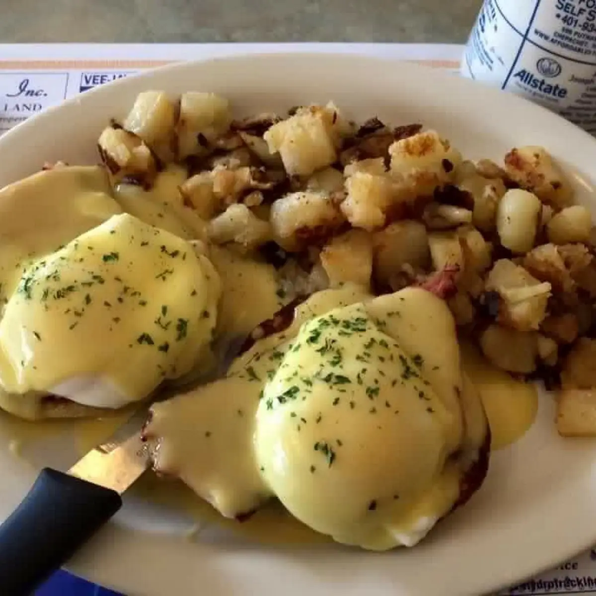 Eggs Benedict