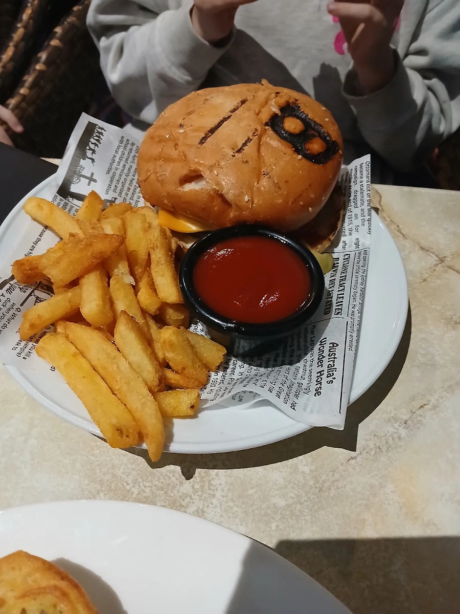 Kids Cheeseburger, Bartletts Tavern