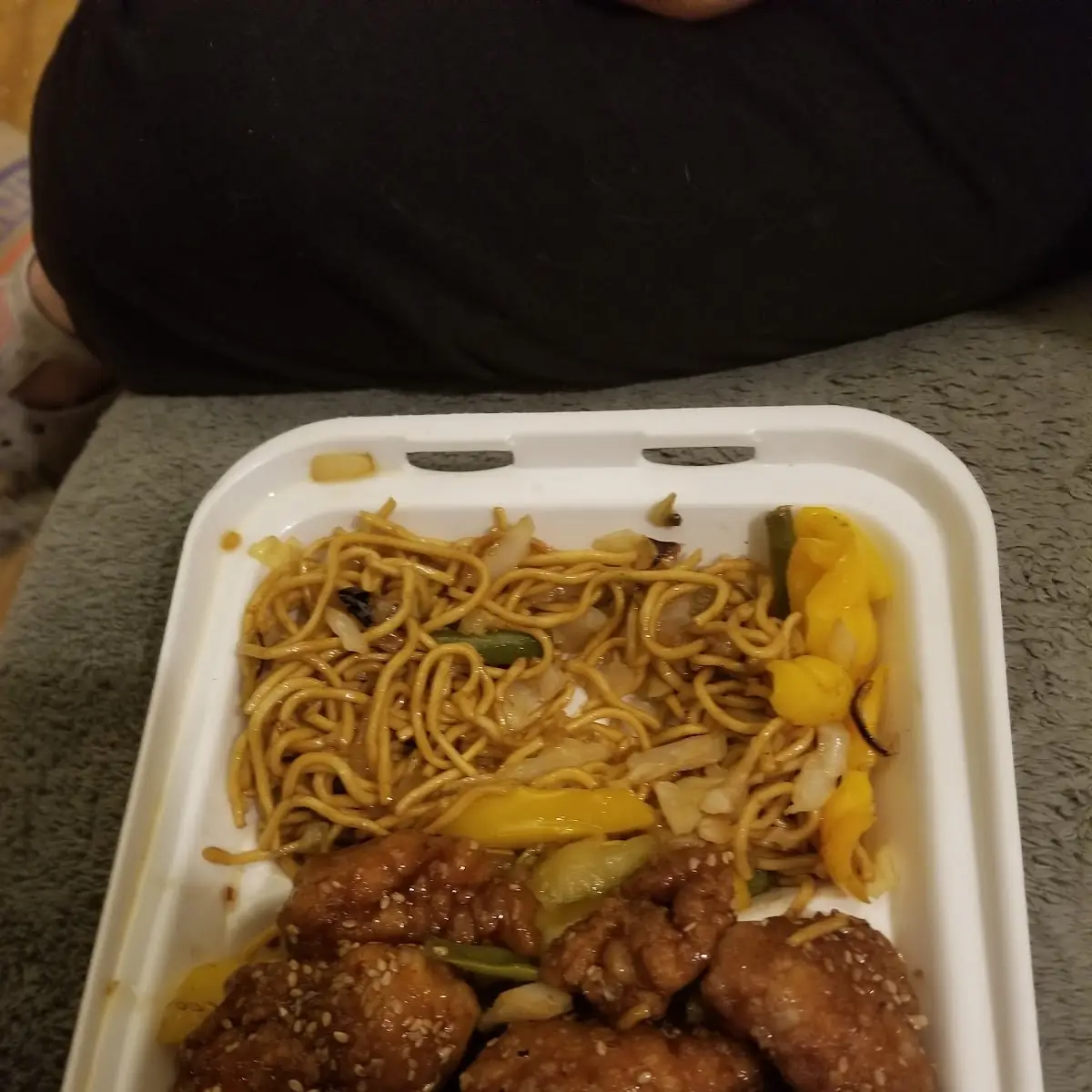 Sesame Chicken Chow Mein