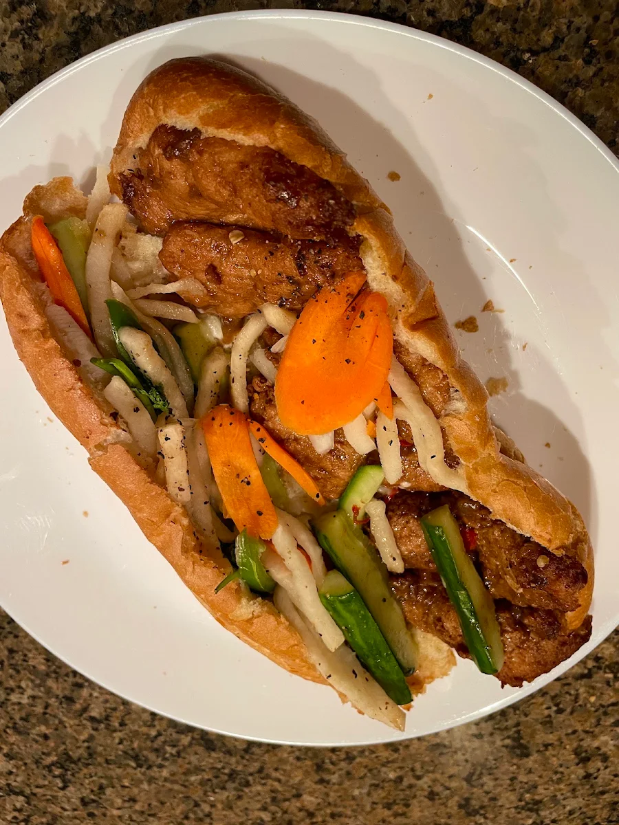 Vegan Chicken Banh MI