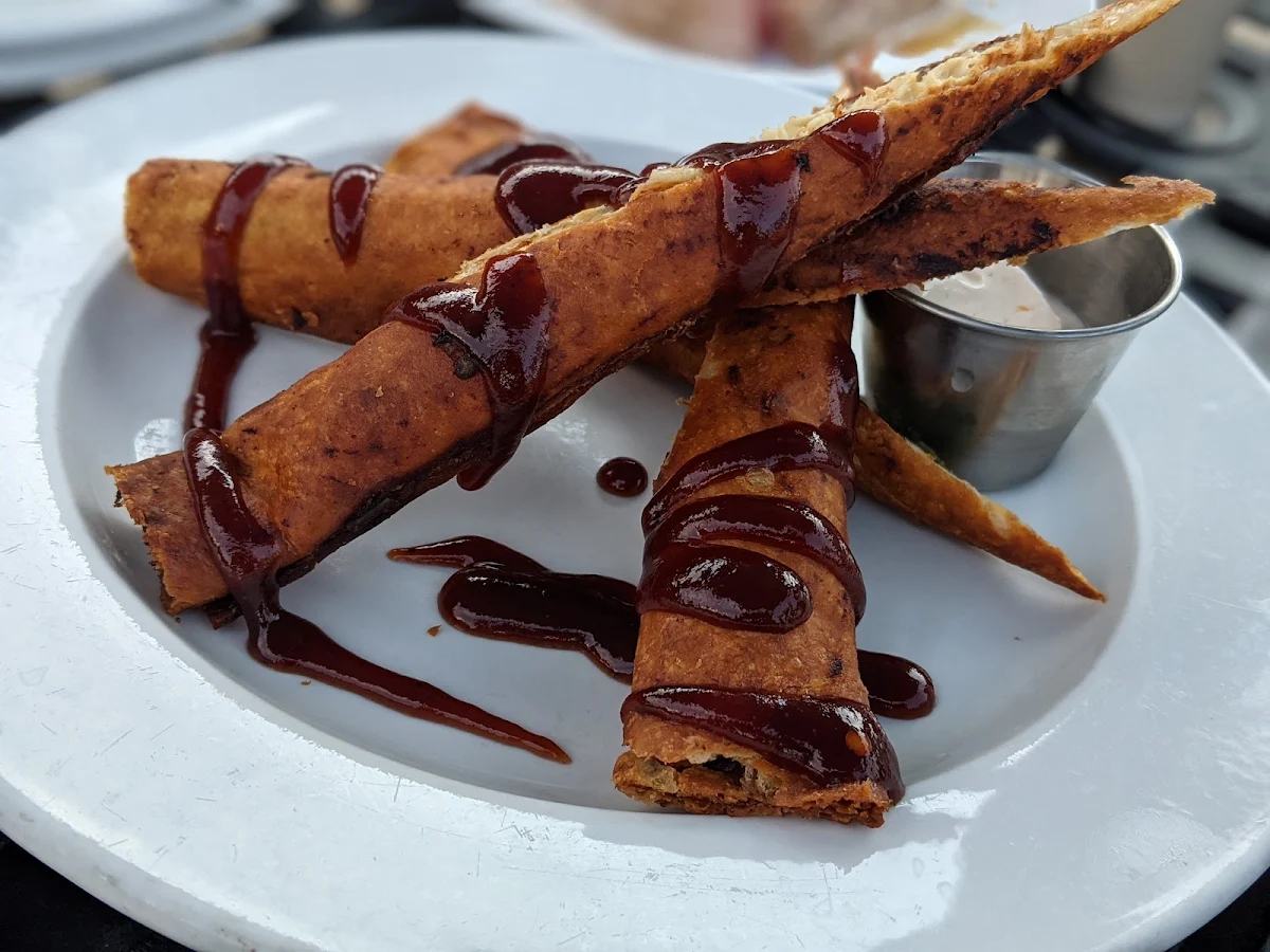 Chili Rellenos Egg Rolls