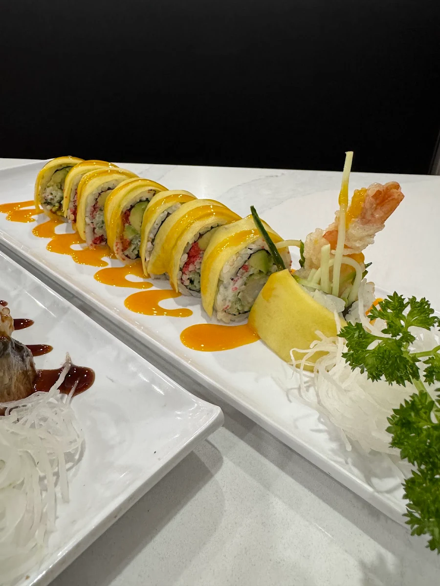 Yellow Dragon Rolls, H&D Sushi Japanese Restaurant