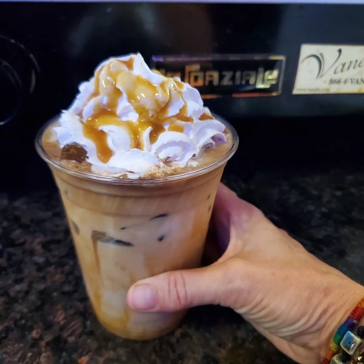 Iced Caramel Macchiato