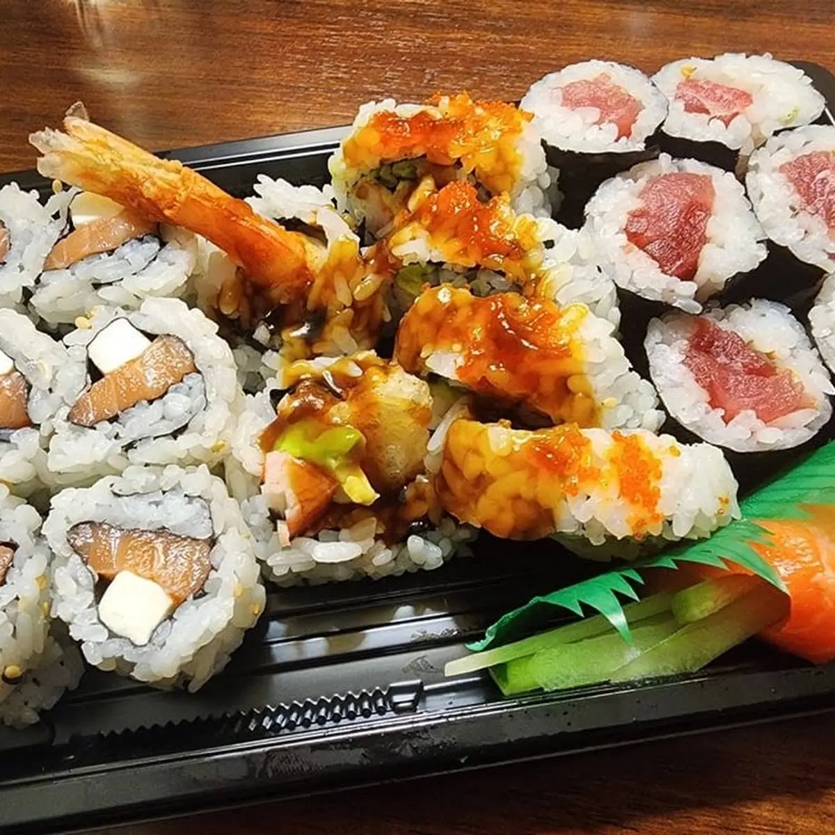 Yellowtail Roll