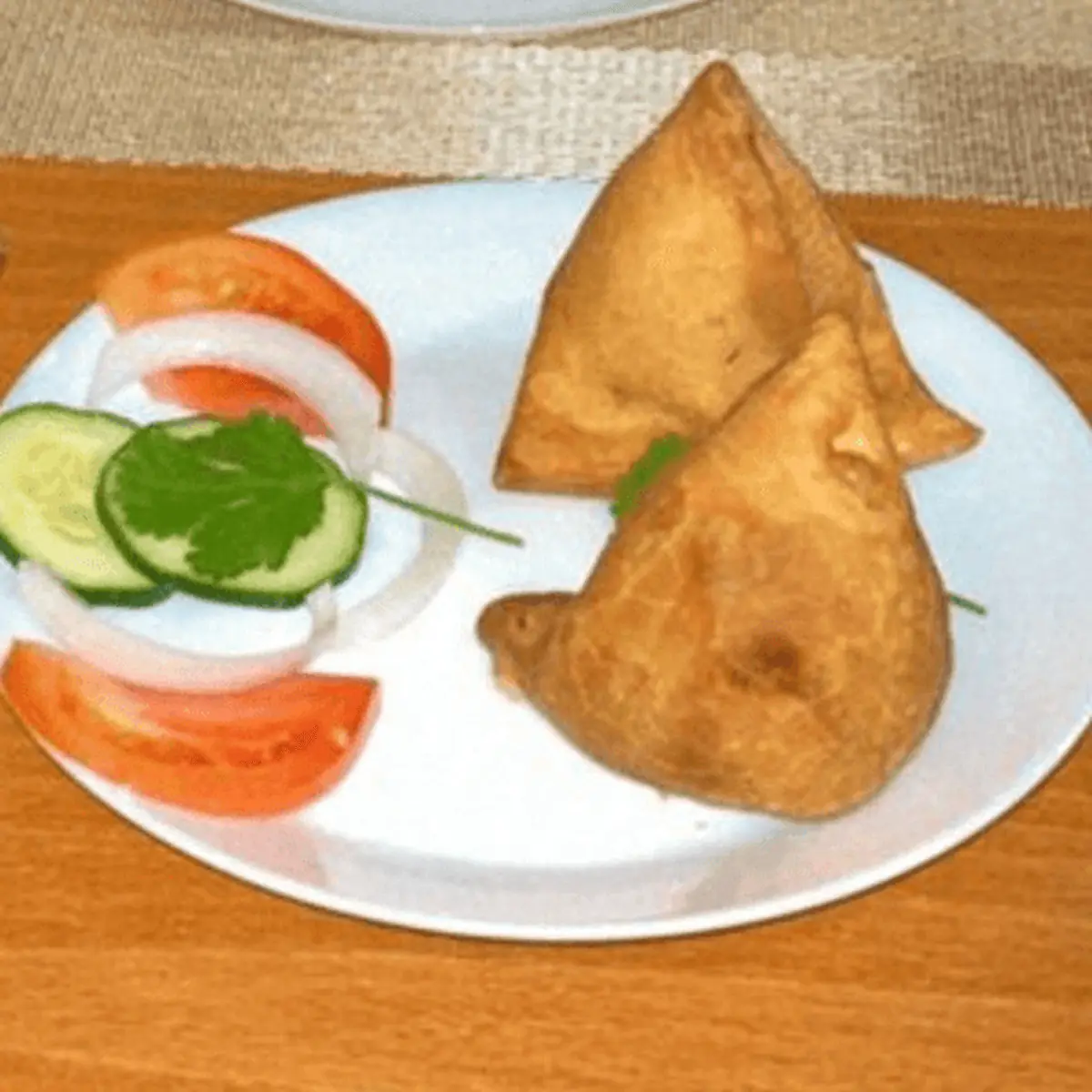 Vegetable Samosa 2 Pieces