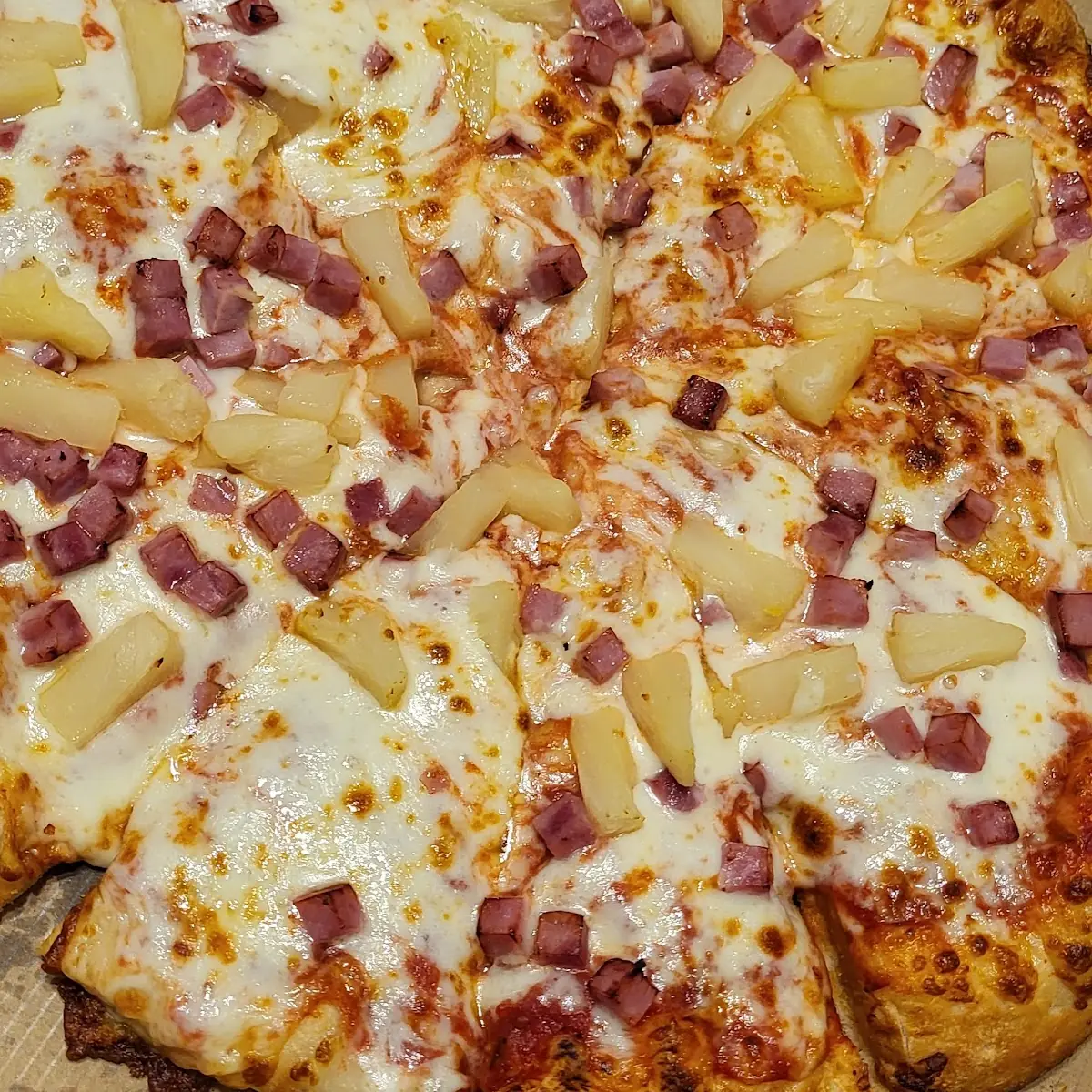 Hawaiian Pizza