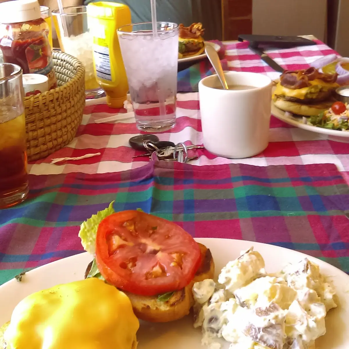 Chile Cheese Burger